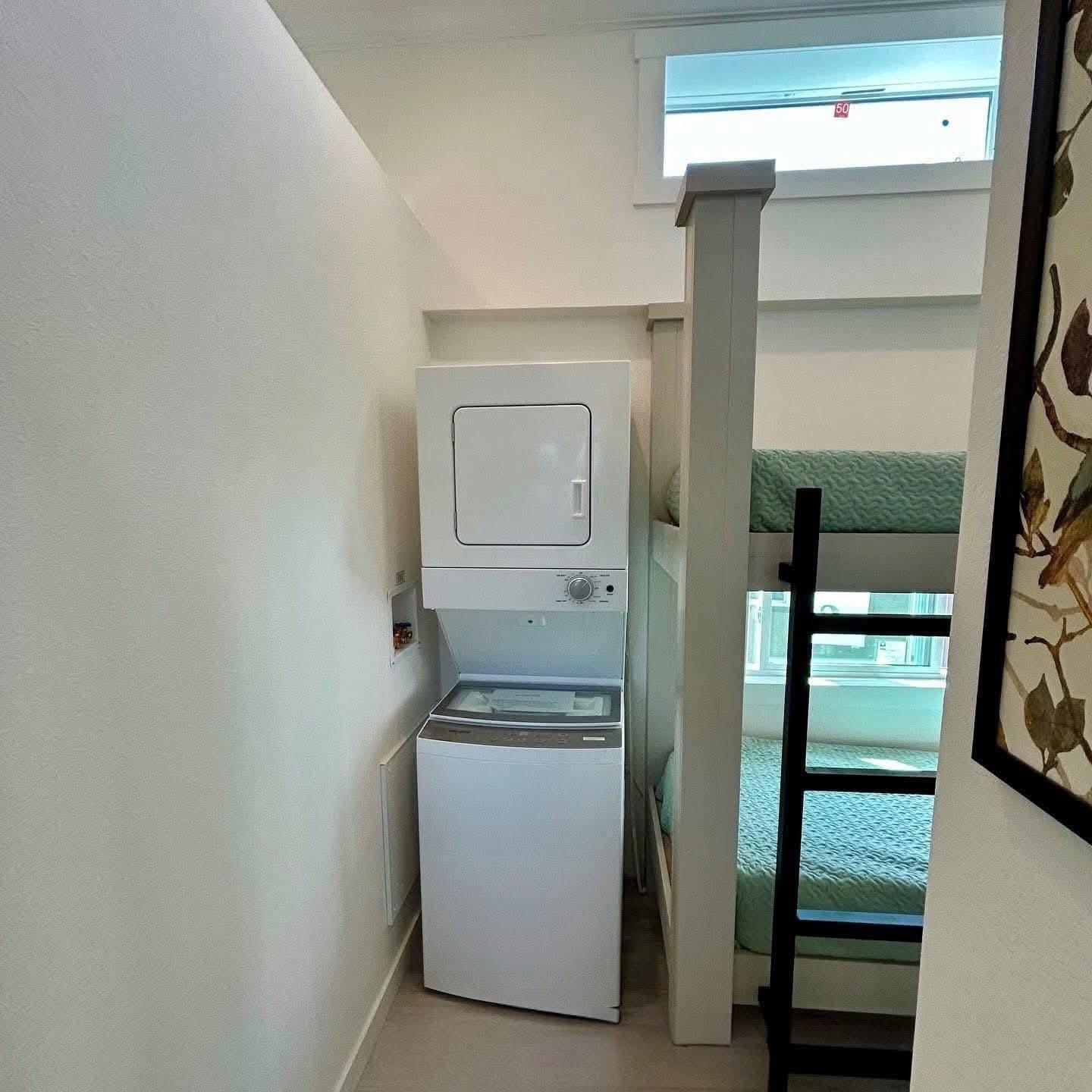 BORNITE TINY HOME archive 2