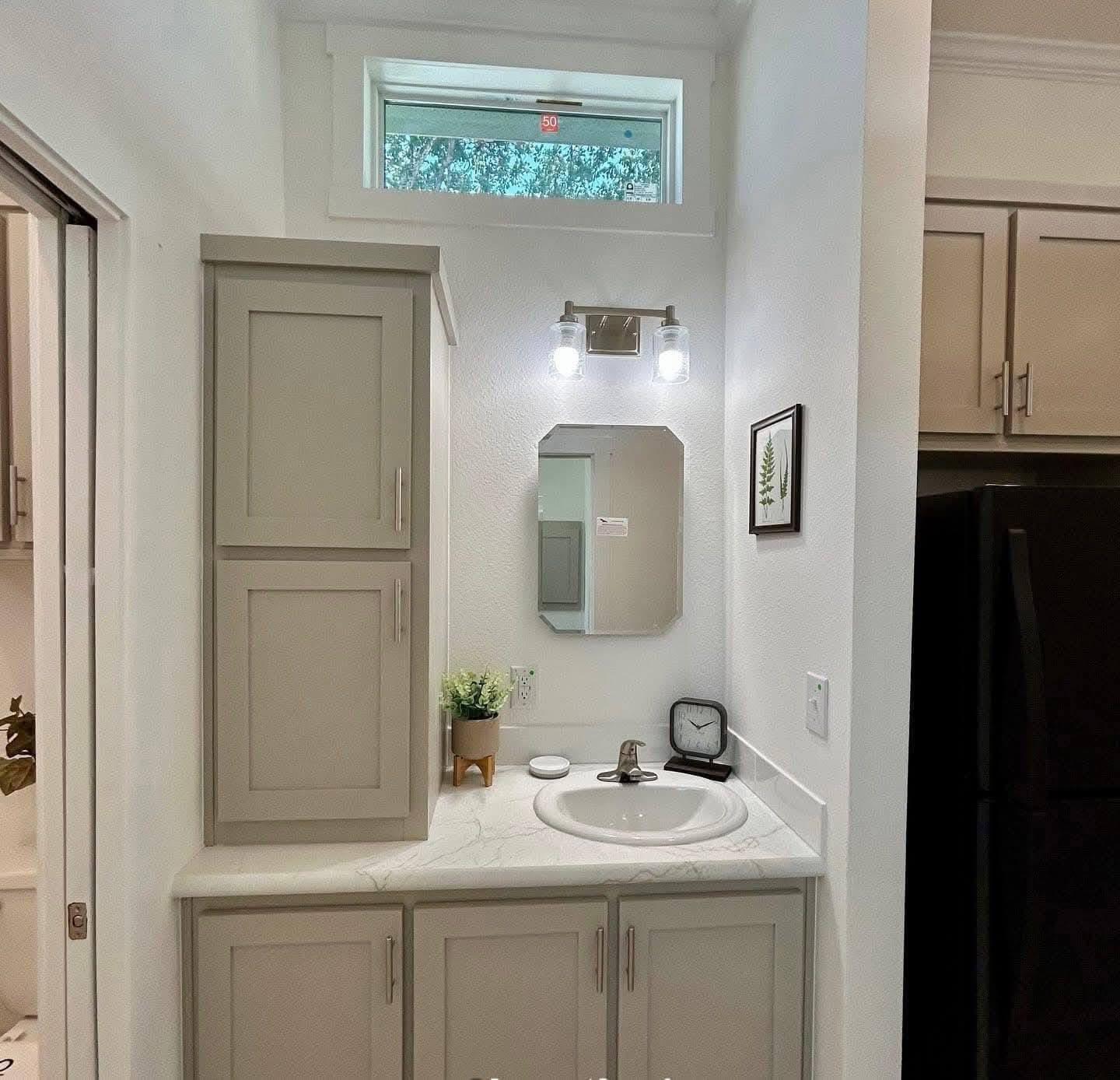 BORNITE TINY HOME archive 6