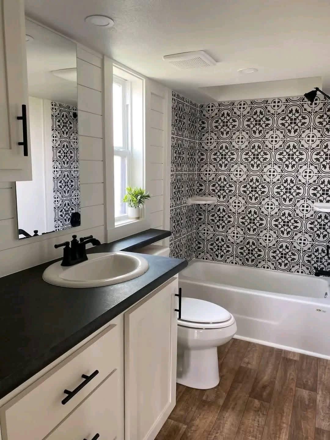 CARDINAL LUXURY TINY HOME archive 2