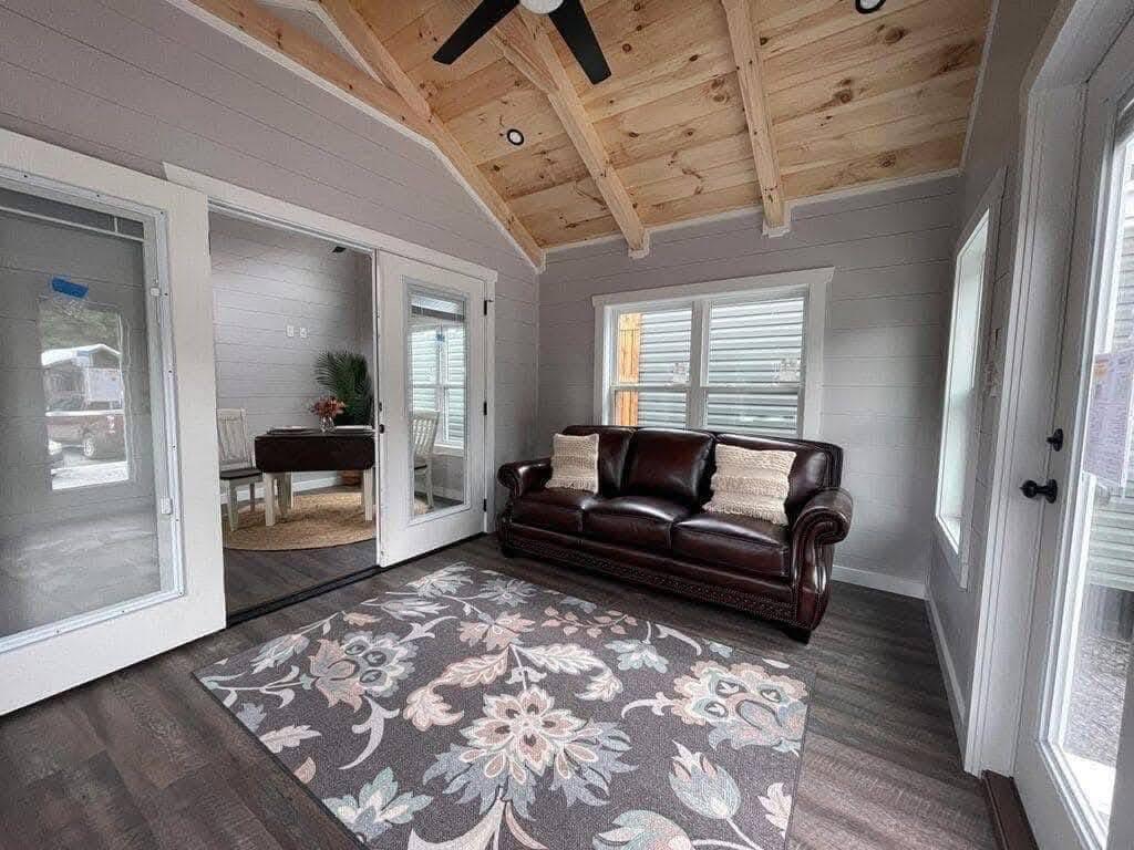 TANNEHILL TINY HOME archive 0