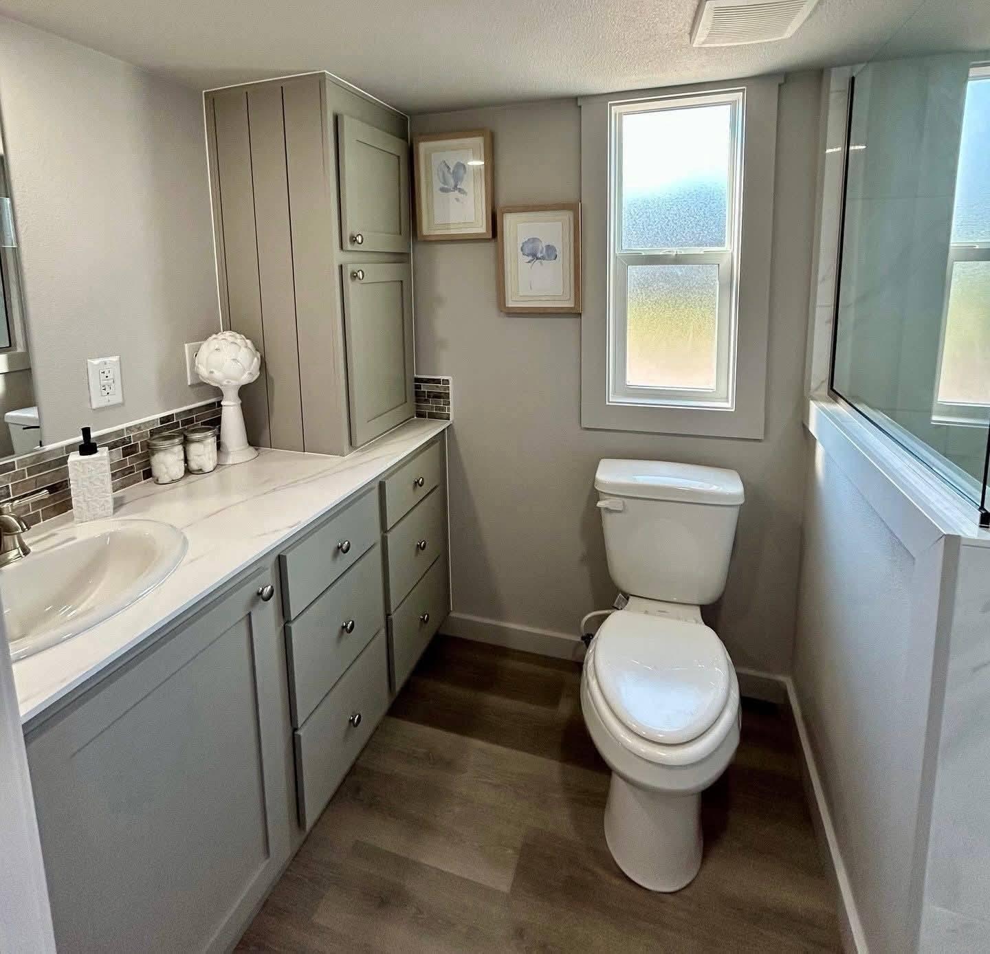 2023 CUSTOM LARK archive 5