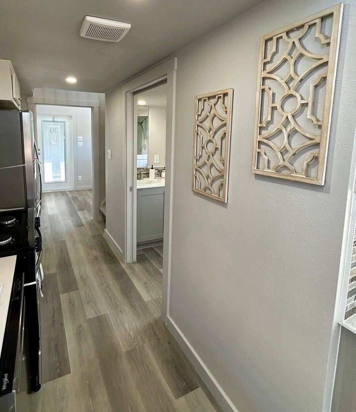 2023 CUSTOM LARK archive 4