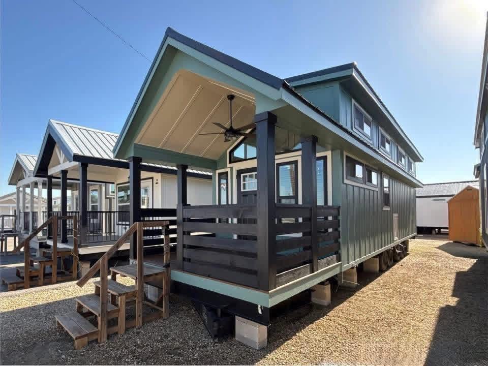 2022 RAVEN 510SL hero