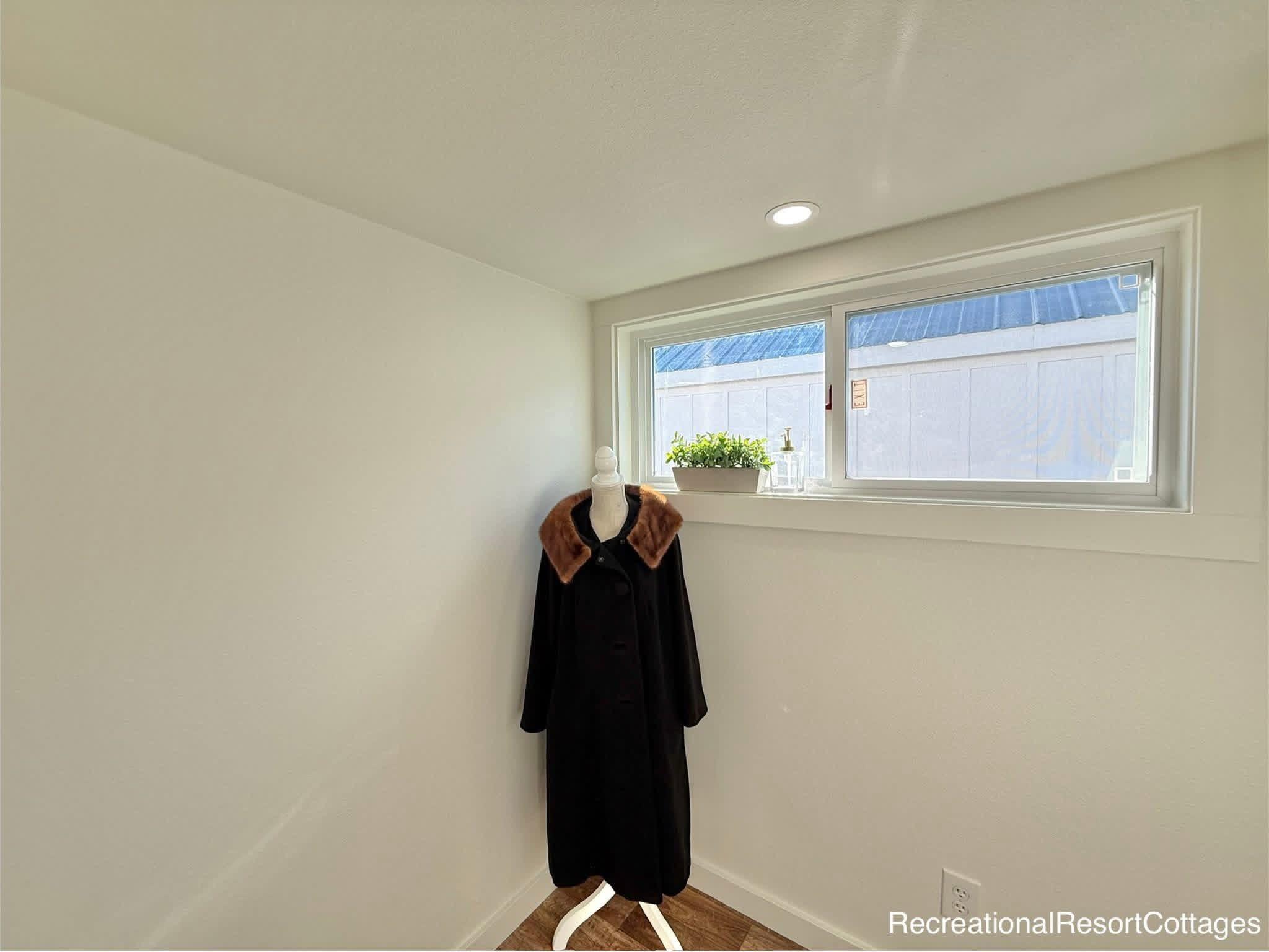 THE MARTIN 553 archive 8