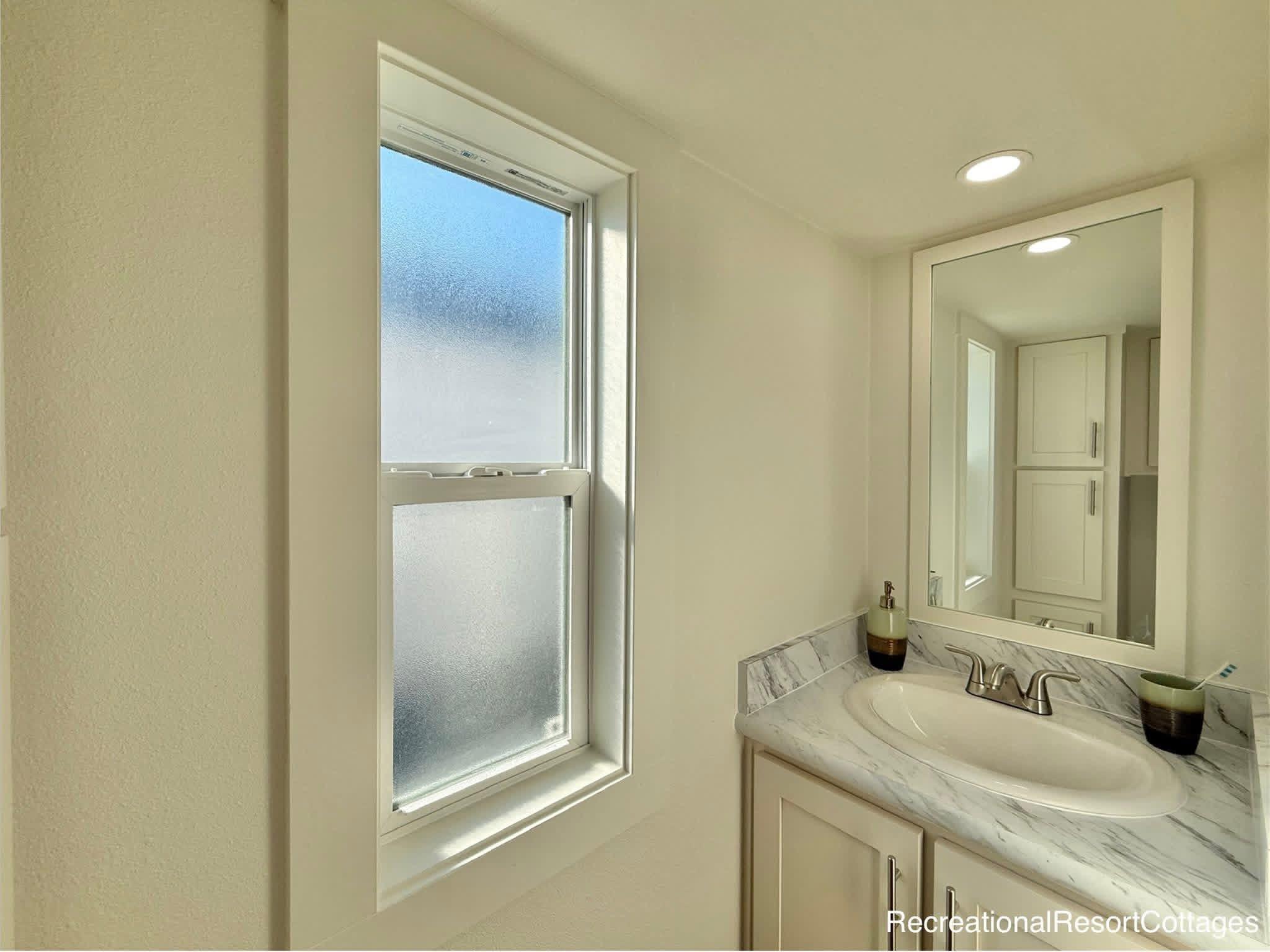 THE MARTIN 553 archive 4