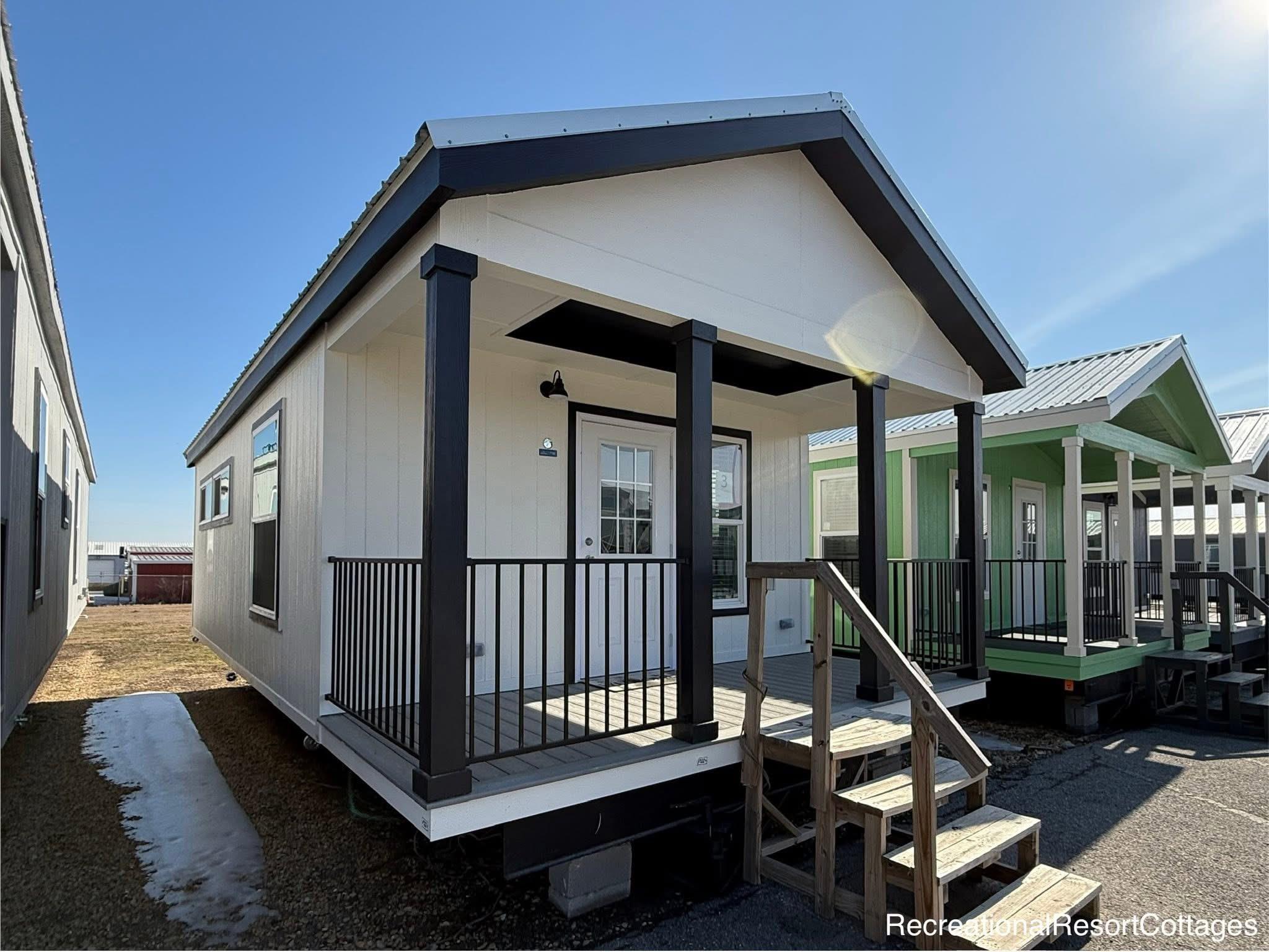 MALTESE APX-122 hero