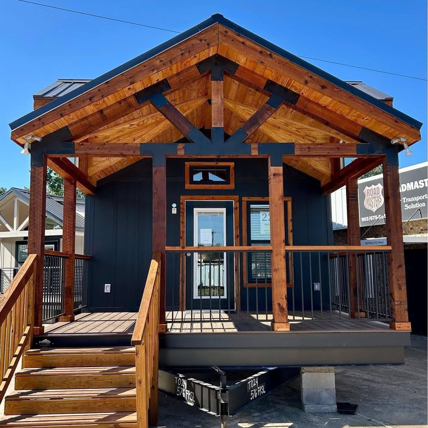 2021 TUMBLEWEED LOFT hero