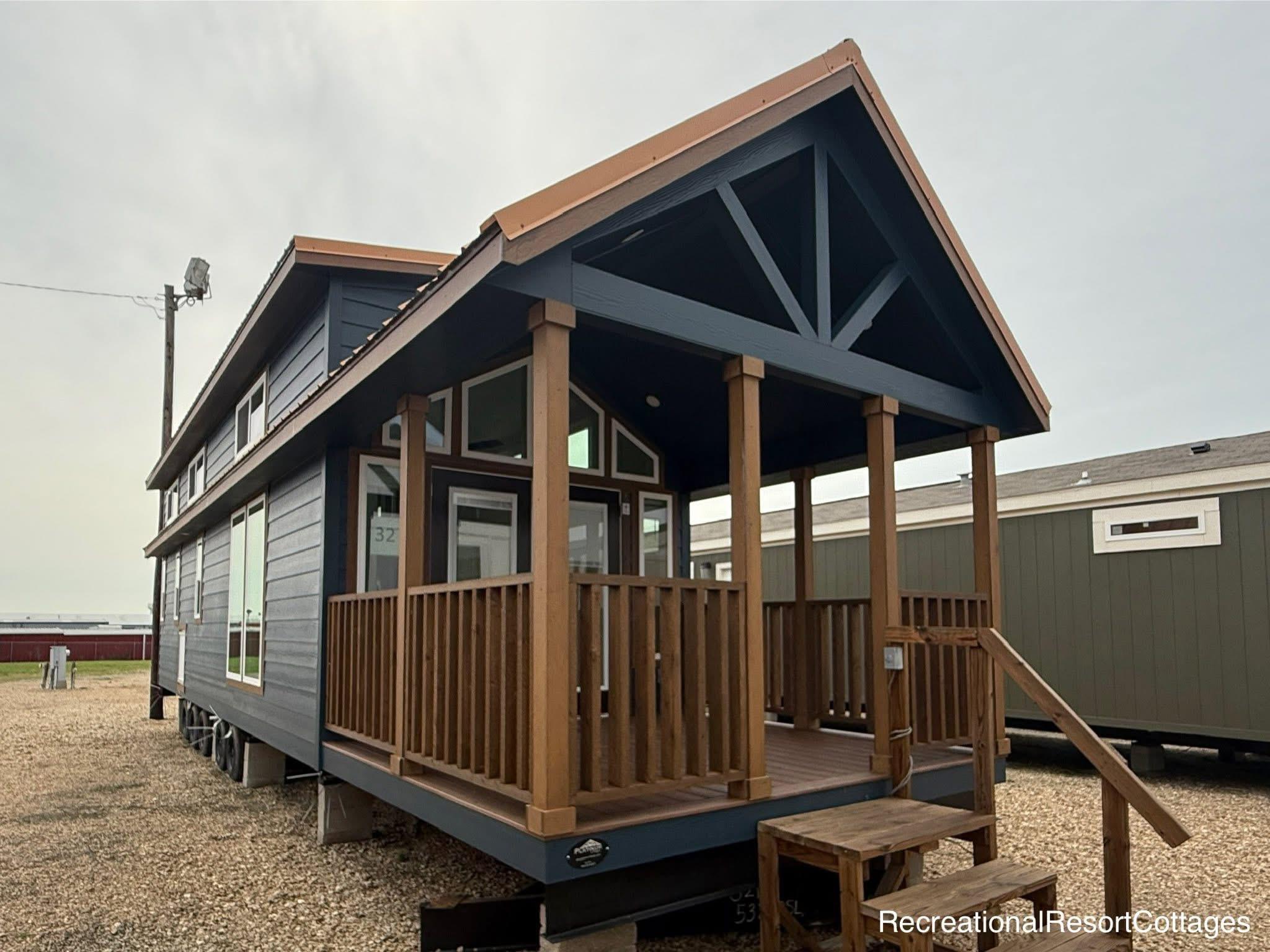 BAYSIDE 537SL-M/E 1 BEDROOM 1 BATH PARK MODEL hero