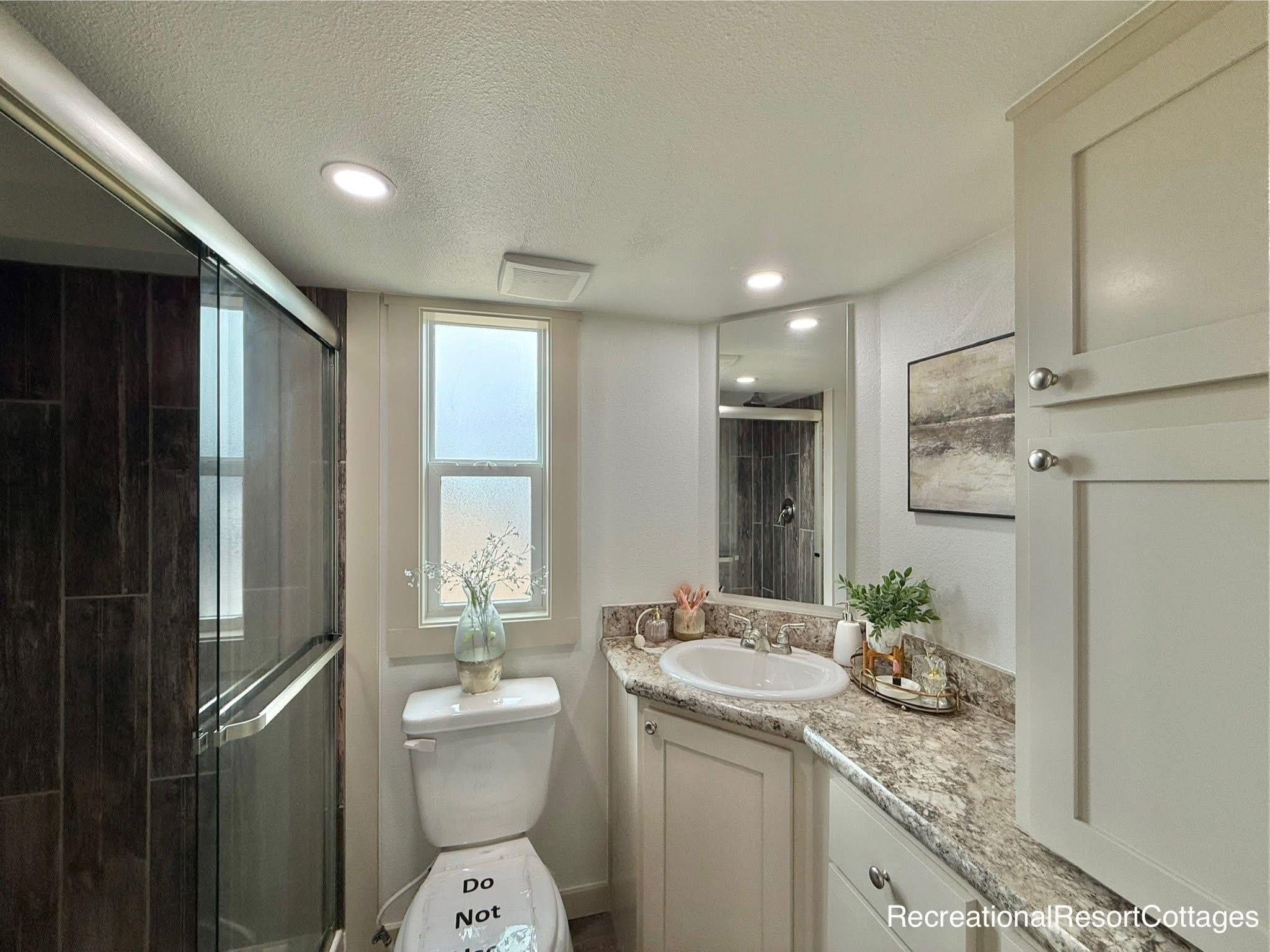 BAYSIDE 537SL-M/E 1 BEDROOM 1 BATH PARK MODEL archive 6